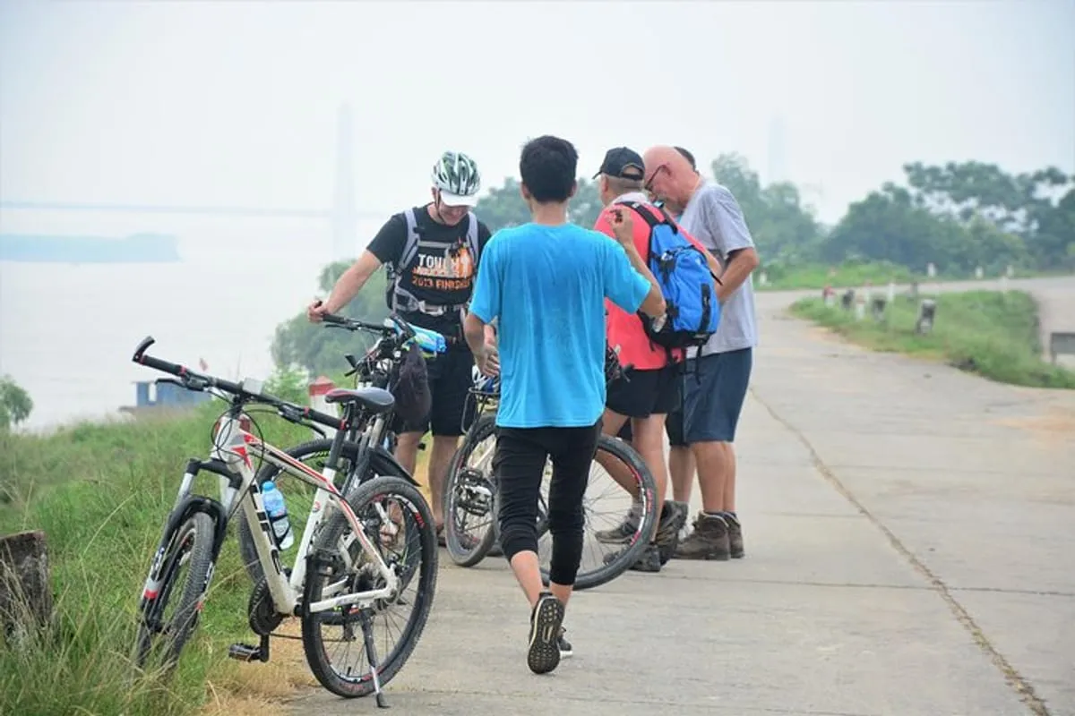 Half-Day Hanoi E-Bike Tour: Exploring Ancient Co Loa Citadel